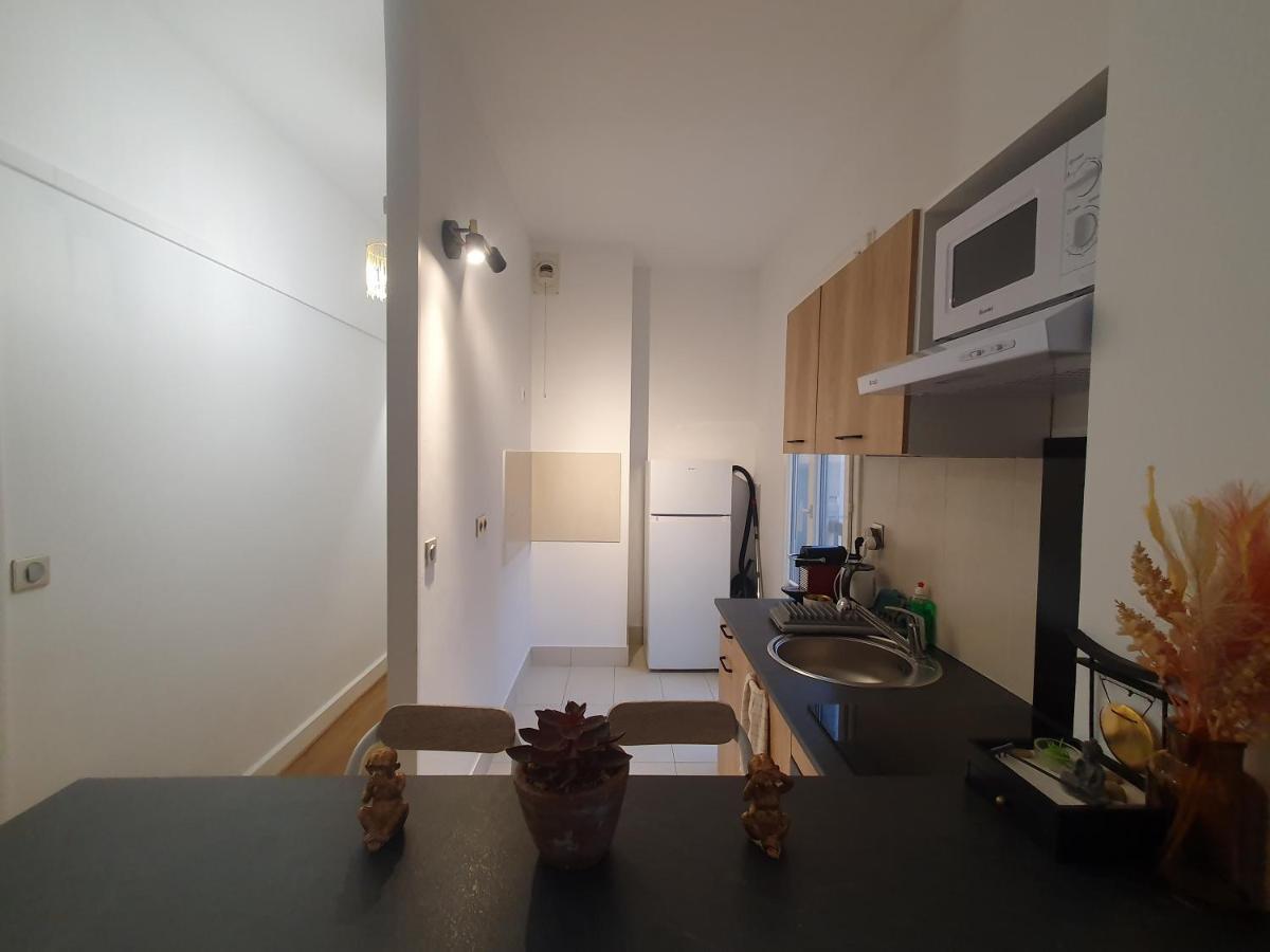 Voisin De Louis Xiv,Free Parking Apartment Versailles Exterior photo
