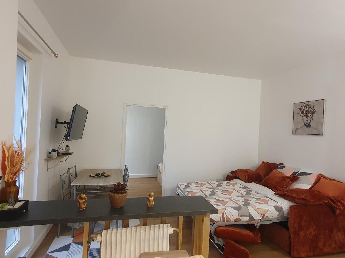 Voisin De Louis Xiv,Free Parking Apartment Versailles Exterior photo